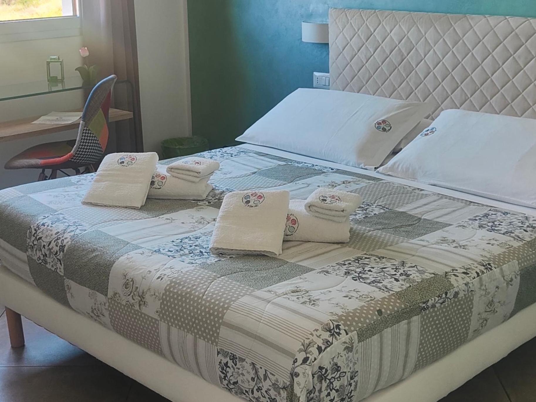 5 Elementi Bed & Breakfast Porto Empedocle Luaran gambar